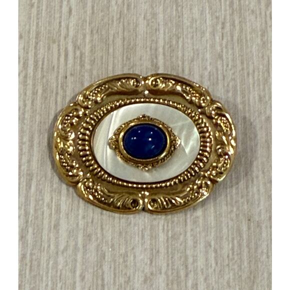 Vintage Mother of Pearl and Blue Lapis Stone Brooch Pin (0012) - Picture 1 of 5